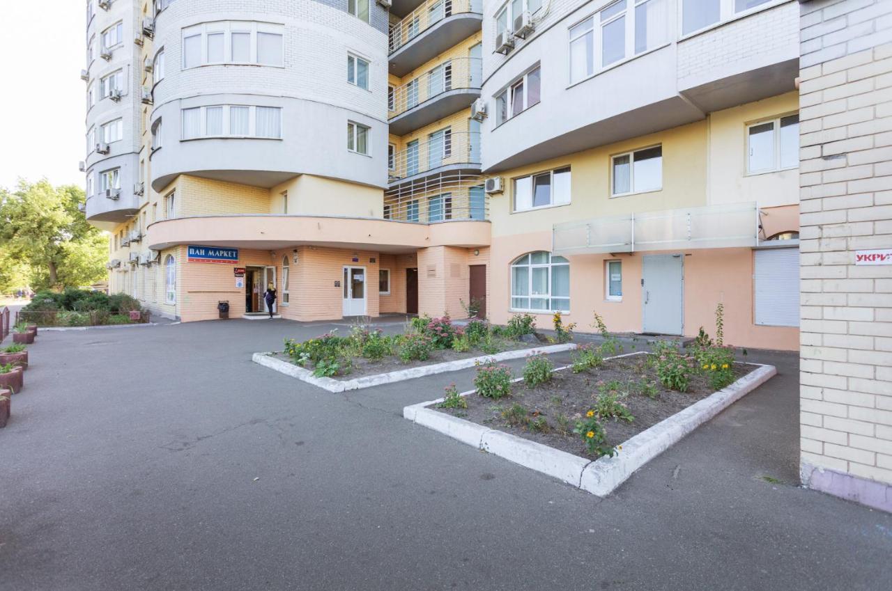 Apartments On Darnitsa Киев Экстерьер фото