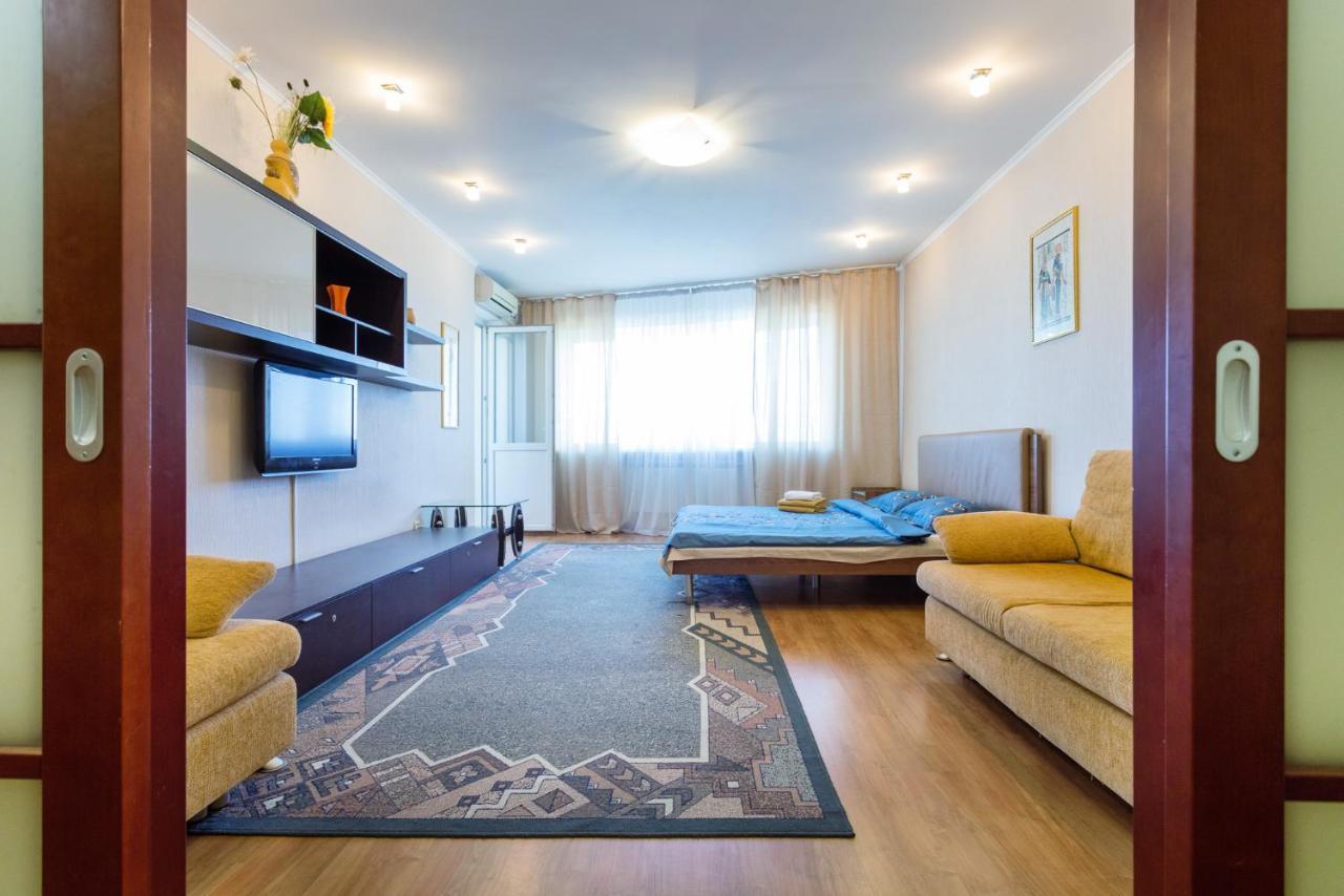 Apartments On Darnitsa Киев Номер фото